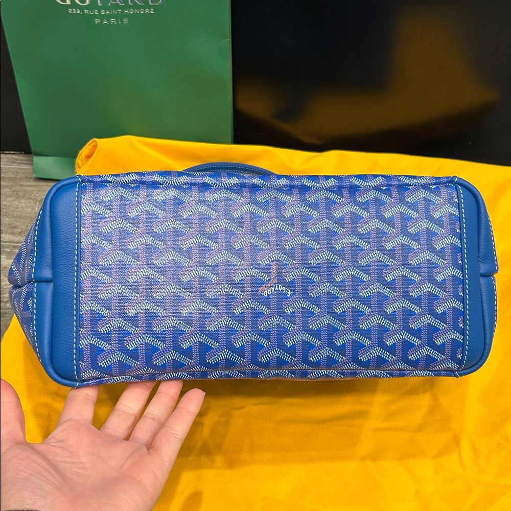 đź–¤ NWT Goyard Artois PM Tote - Picture 5 of 9